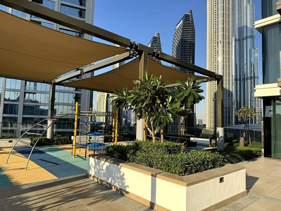 Burj Crown - Luxury Apartment Near Burj Khalifa Dubai 0*,